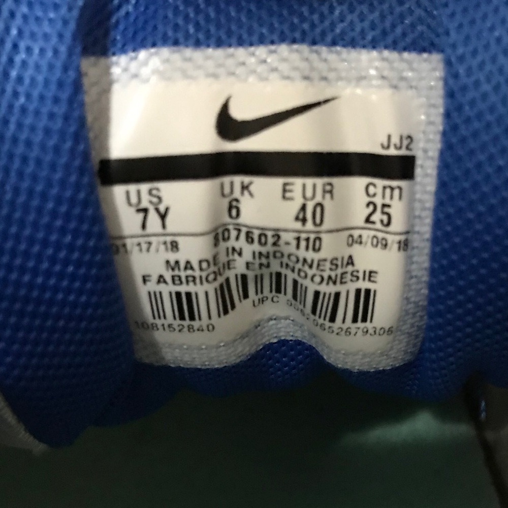 Nike Air Max 1 ‘Signal Blue’ New! - Picture 7 of 7